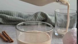 HOMEMADE EGGNOG IS EASIER THAN YOU THINK! 🎅 #eggnog #christmasdrinks #christmas #shortsfeed #shorts