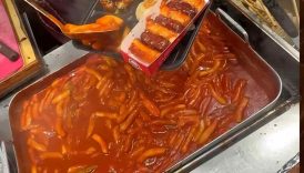 Making a Lunchbox at a Korean Traditional Market 🇰🇷🍱 #korea #southkorea #seoul #koreanfood