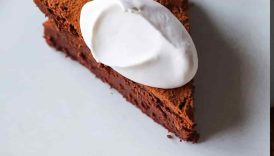 Chocolate truffle cake with Earl gray cream 💕 recipes live on my site! ￼￼