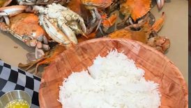 Preparing Maryland blue crabs for The Homies 🦀 #crab #ytshorts #shorts