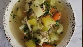 CHICKEN SOUP WITHOUT NOODLES 🍲 #chickensoup #souprecipe #soupseason #comfortfood #chickenrecipe