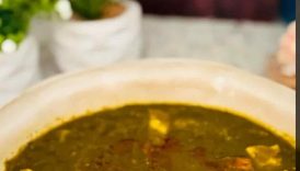 Homemade Palak Paneer 🌿 | Easy Indian Spinach Curry #shorts #ytshorts #recipe