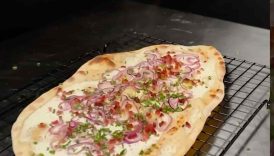 Flammkuchen nach Elsässer Art 😋 Rezept in den Kommentaren ⤵️