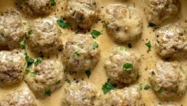 PERFECT SWEDISH MEATBALLS 🔥 RECIPE BELOW 👇🏾