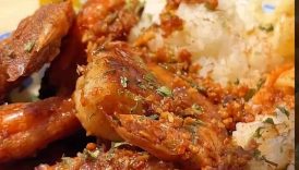Hawaiian Garlic Butter Shrimp 😮‍💨🍤recipe #3 pf my rice bowl series! Recipe coming soon! #shrimp