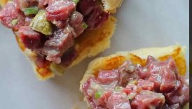 Beef tartare sliders 🥩