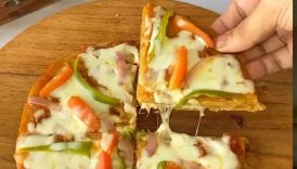 Leftover Roti Pizza🍕😋 | Roti Pizza Recipe🤩 #shorts #trending #rotipizza