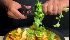 Try This!!! 😋 #shorts #asmr #asmrfood #layschips #potatochips #snacks #asmrcooking #asmrsounds