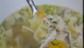Chicken noodle soup #easyrecipe #chickennoodlesoup