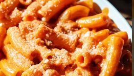 Its world pasta day!! Pasta ala Zozzona 🍝