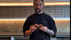 La crème brûlée au chocolat #cedricgrolet #dessert #food #foodie
