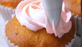 Pink Dress Pullapart Cake #Shorts #hooplarecipes