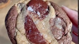 New! Marbled Chocolate Chip Cookies