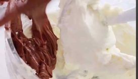 This Nutella buttercream is what chocolate hazelnut dreams are made of #nutella #shorts #cake