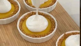 Lemon meringue pies will always be one of my favorite desserts 🍋 recipe in the comments! #lemon