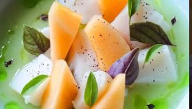 Scallop crudo, melon & basil 🍈
