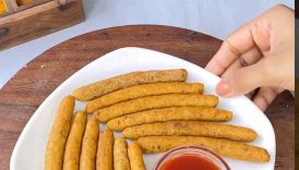 Viral Potato Sticks From Leftover Roti😋 | Easy Roti Hacks Recipe🤩 #shorts #trending #potatosticks
