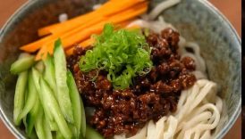 Zha Jiang Mian #30minutemeals #cooking #recipe #shorts #zhajiangmian #noodles