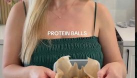 The easiest and yummiest protein balls! Recipe in the comments 🫶🏼 #￼proteinballs