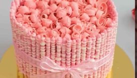 UNBELIEVABLE Tiktok STRAWBERRY Cake Hack 🤯🍓🍰 #shorts #strawberrycake #hooplarecipes #tiktok