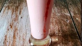 Thick N Creamy Strawberry Milkshake #youtubeshorts #trending #shortsvideo #viral #streetfood #recipe
