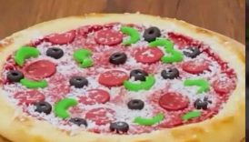 Unbelievable Hyper Realistic Pizza Cake 🍕🎂 #hyperrealistic #cake #hooplarecipes #realisticcake