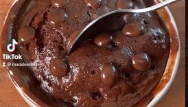 1 Minute Nutella Cake