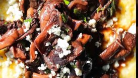 Braised mushrooms, polenta & blue cheese 🍄‍🟫