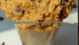 Flourless High-Protein Cookie Dough #cookiedough #chickpeas #healthyrecipes #easydessert