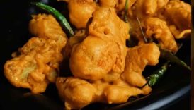 Gobhi Pakoda | Cauliflower pakora ASMR Cooking | #pakoda #snacks #shorts