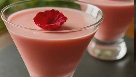 How to Make Rooh Afza Lassi #lassi #summer #summerdrink #shorts #yt #ytshorts #india #homemade #rose