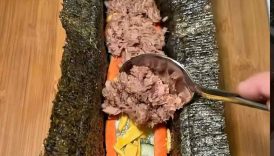 I just became a sushi chef #food #japanesefood