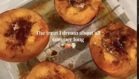 Truly my favorite summertime dessert 🍑🍨 recipe in the comments!