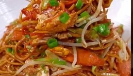 #fried noodles#delicious friednoodles#friedeggs#noodles#easyrecipe #trditional healthy recipes