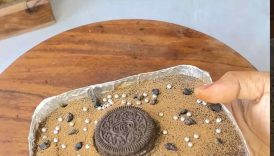 Viral No-Bake Chocolate Cake Without Mould🍫😋 | Easy Cake Recipe🤩 #shorts #trending #cake