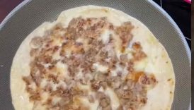 Crispy Pizza Roll~FAST !! #youtubeshorts