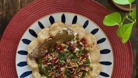 Papdi Chaat ~ Spicy, sweet and everything in between! #papdichaatrecipe #streetfood #chaatvibes