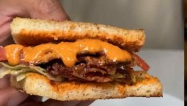 CANDIED BACON BLT W/ CHIPOTLE SAUCE #Shorts EASY Bacon Lettuce And Tomato Sandwich