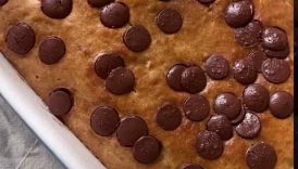 Make a moist and airy banana cake with spelt flour in 10 minutes!