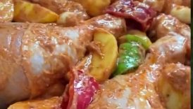 Baked Chicken & Potatoes with Sauce 🔥 RECIPE BELOW 👇🏾#chickenfood #dinner #schnellerezepte #lecker