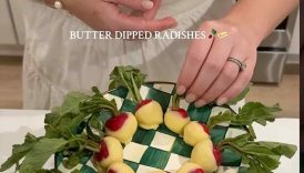 Let’s make butter dipped radishes 🫜🧈#radish #butter #butterdippedradish